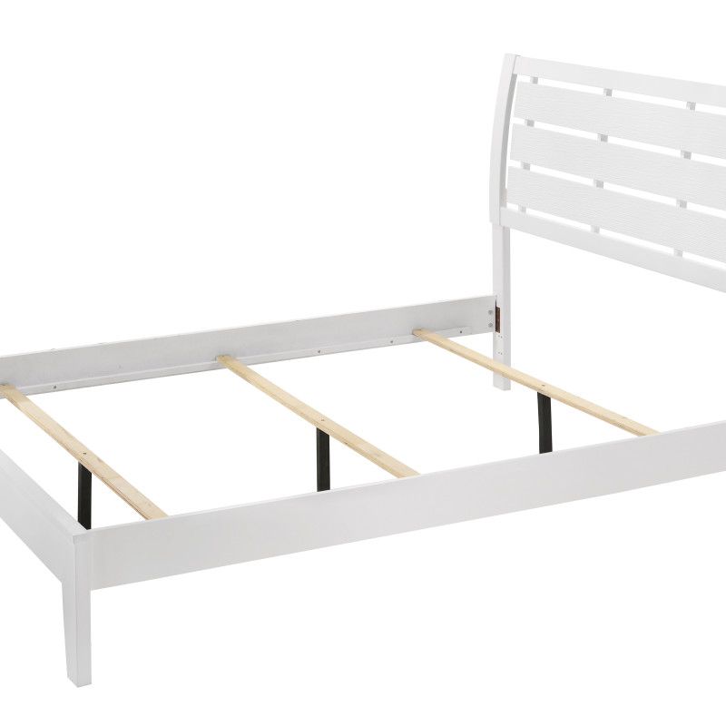 Evan White Finish Modern Sleigh Bedroom Set